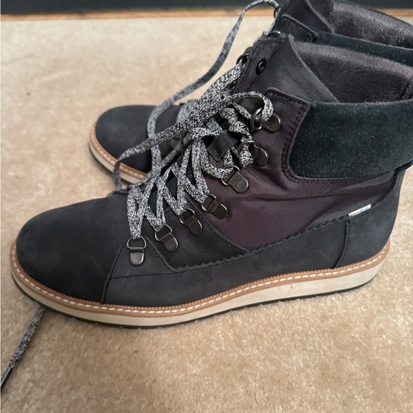 Tom’s Mesa Waterproof Black Leather/Techy Nylon Boots - Picture 5 of 6